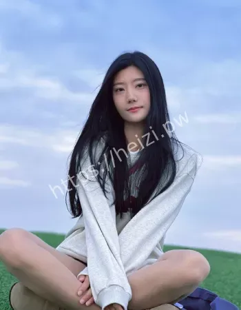 黄若冰